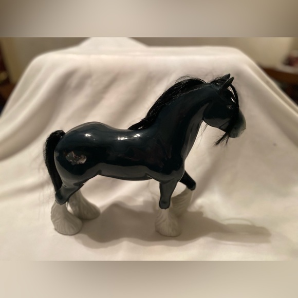 Lot of 2 Disney Pixar Shire Horses Angus From Brave Large Size - Picture 5 of 15